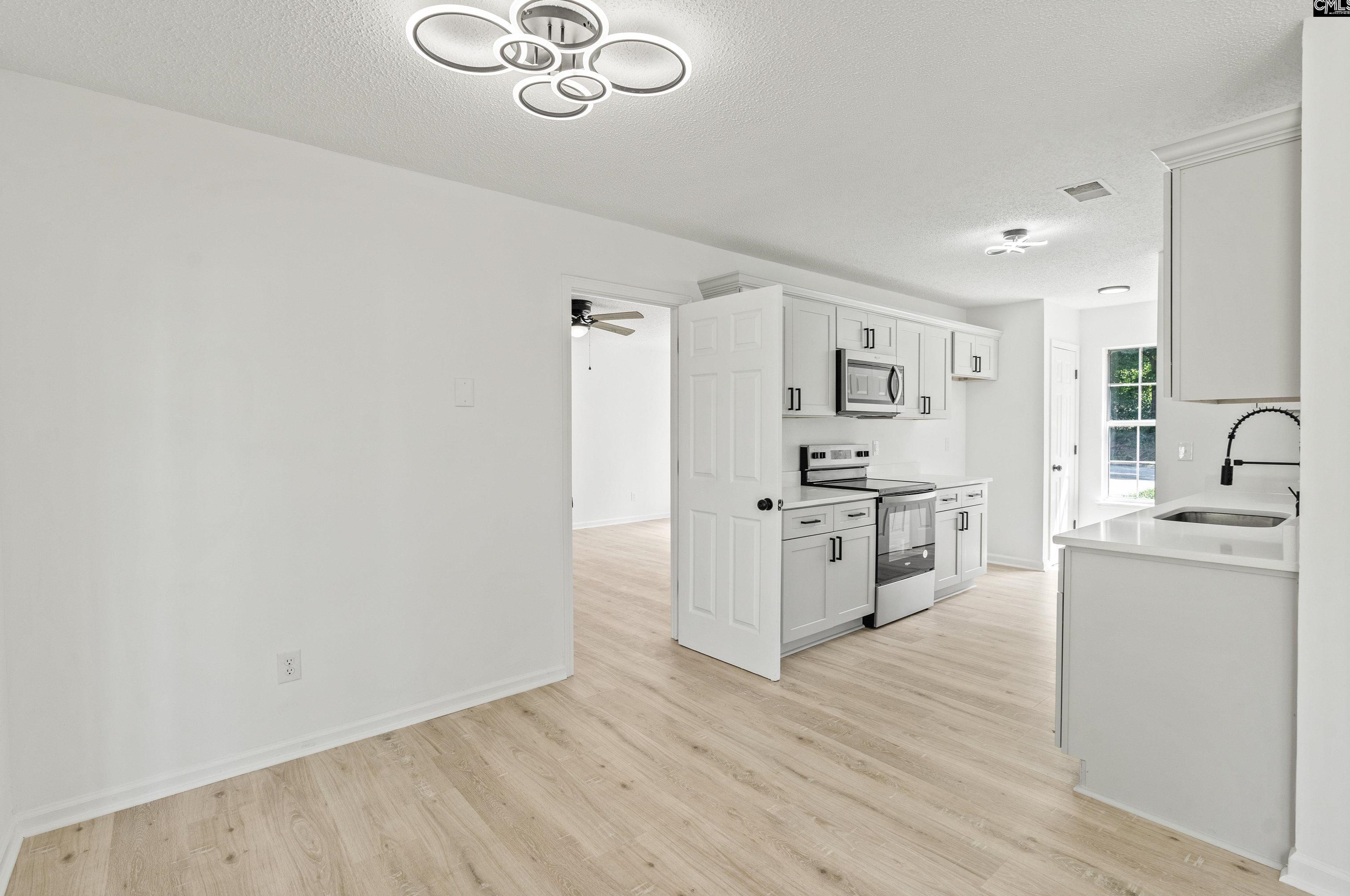 326 Frst Grv Ln, Columbia SC  exterior