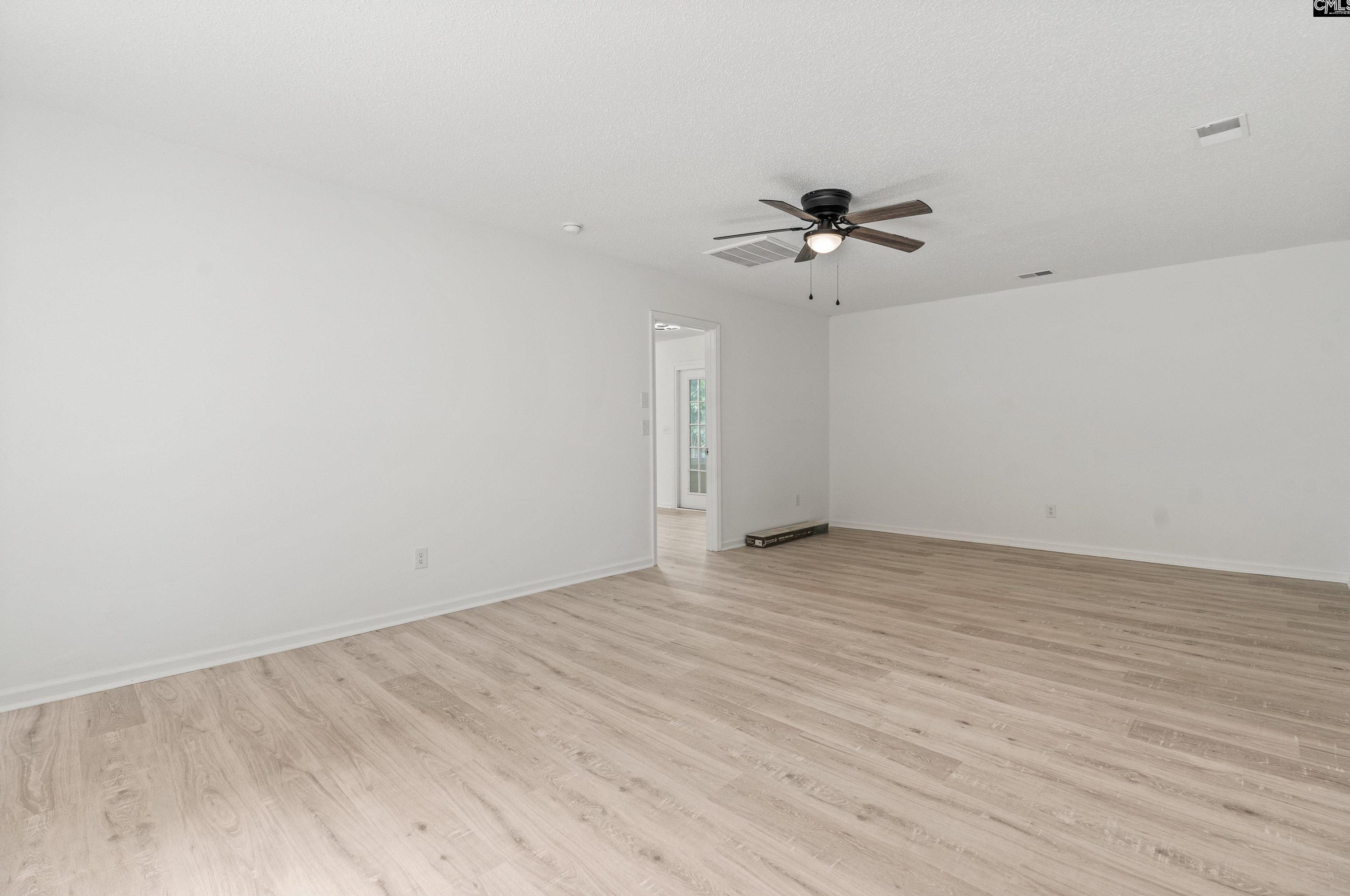 326 Frst Grv Ln, Columbia SC  exterior