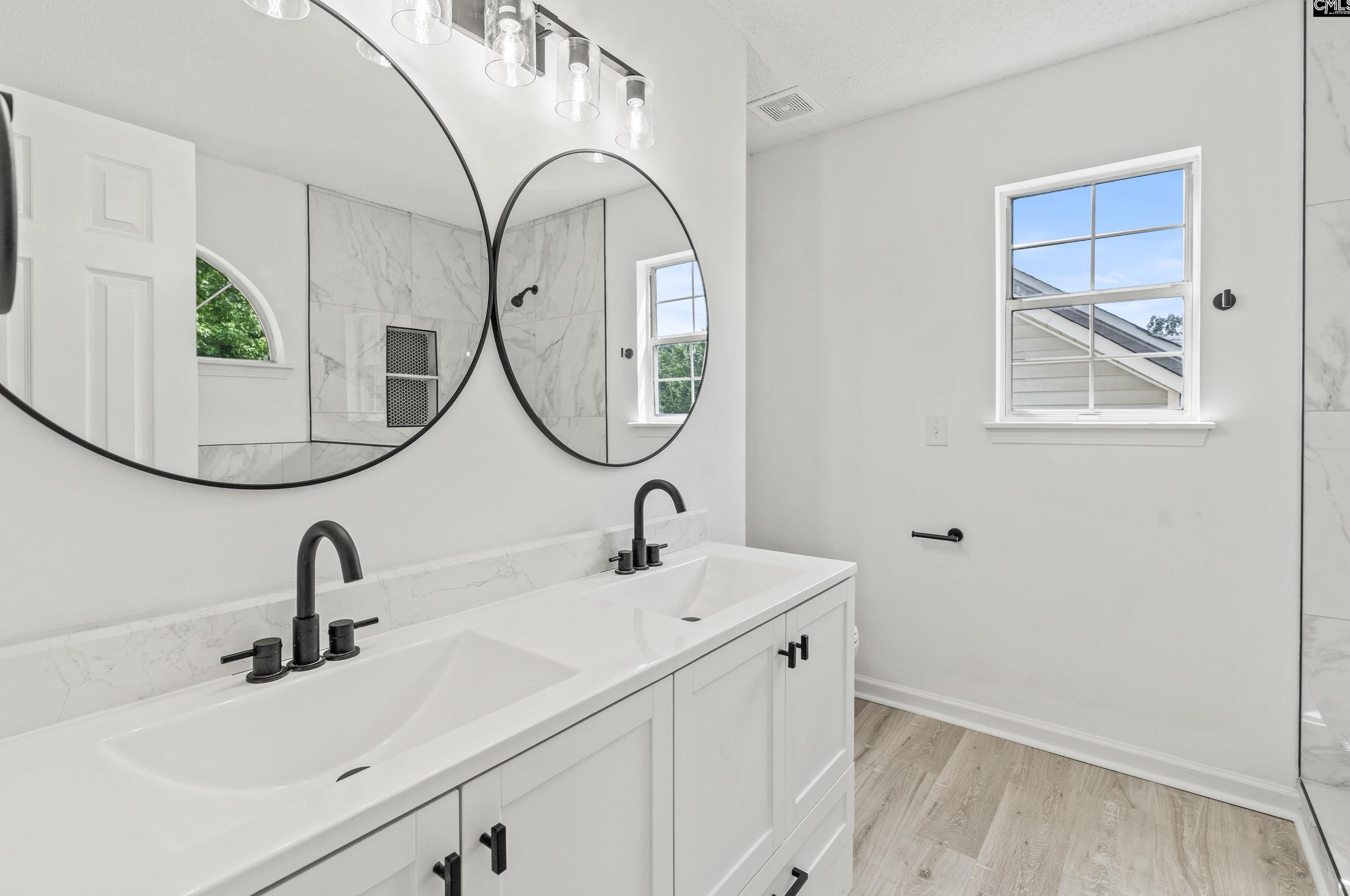 326 Frst Grv Ln, Columbia SC  exterior