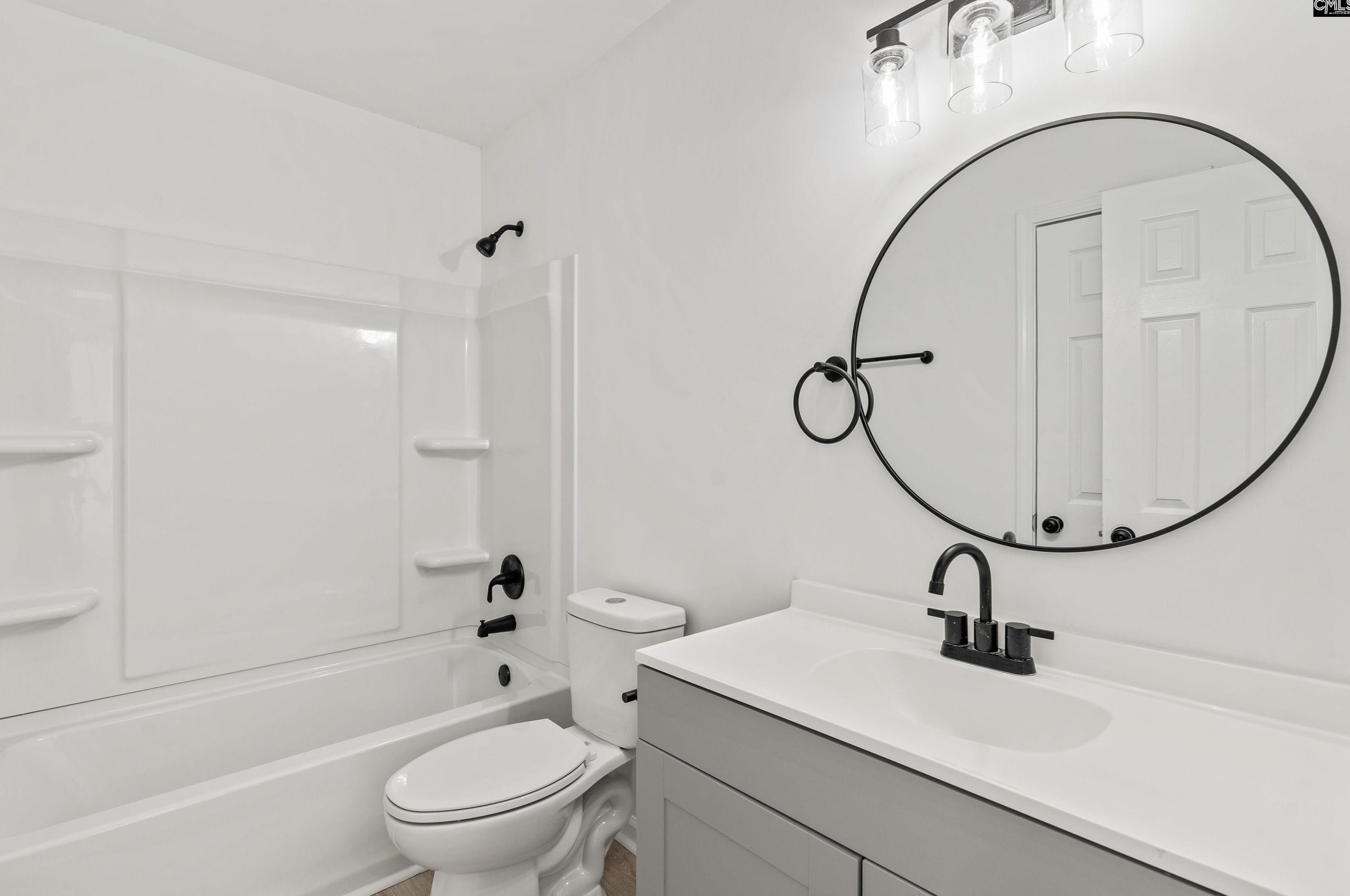 326 Frst Grv Ln, Columbia SC  exterior