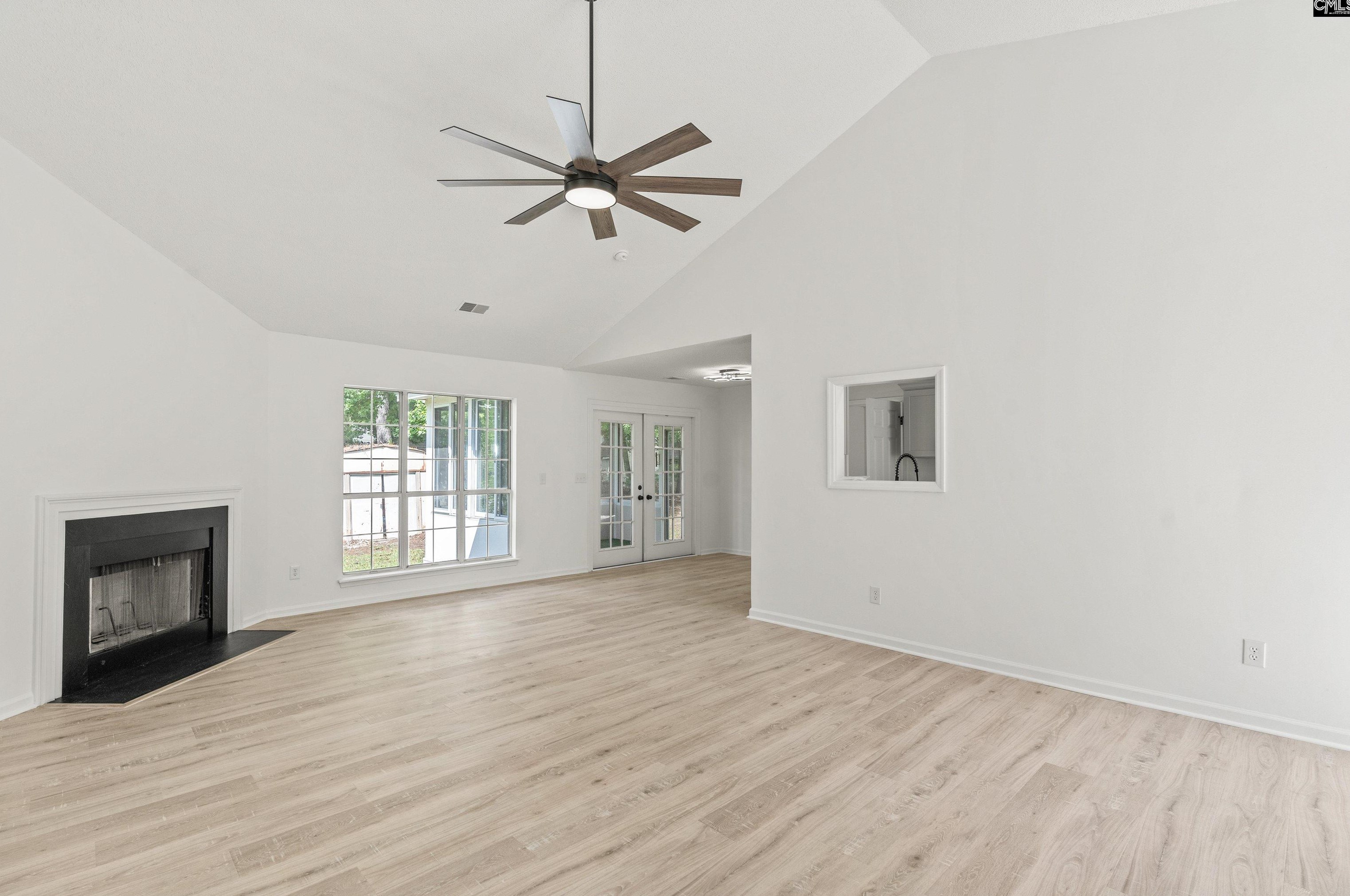 326 Frst Grv Ln, Columbia SC  exterior