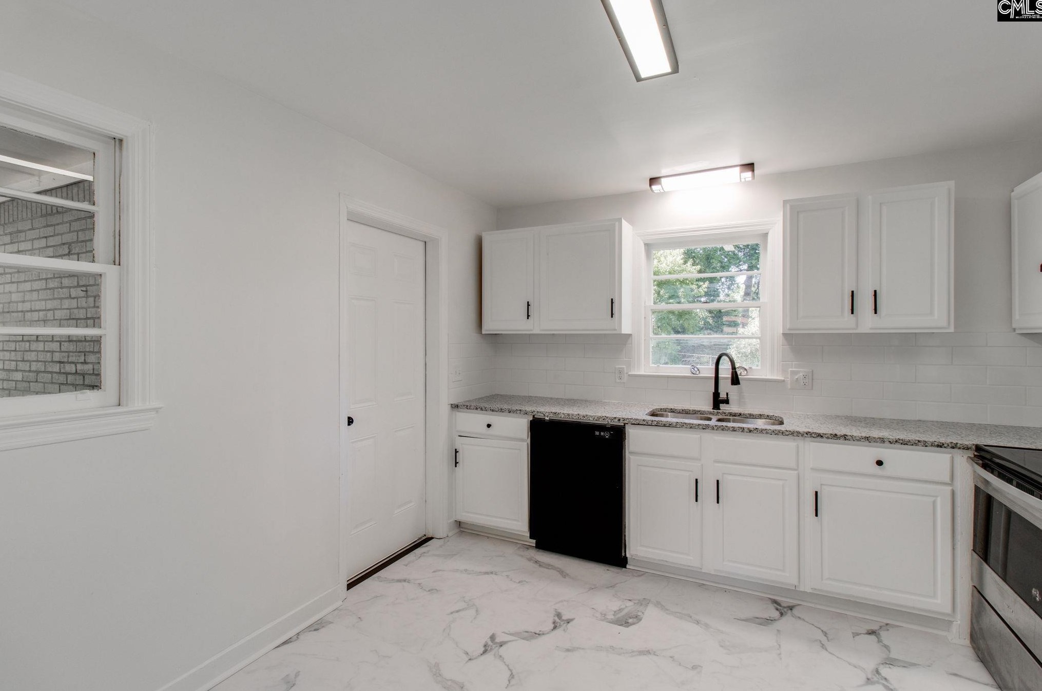 7430 Highview Dr, Columbia SC  29223-4875 exterior