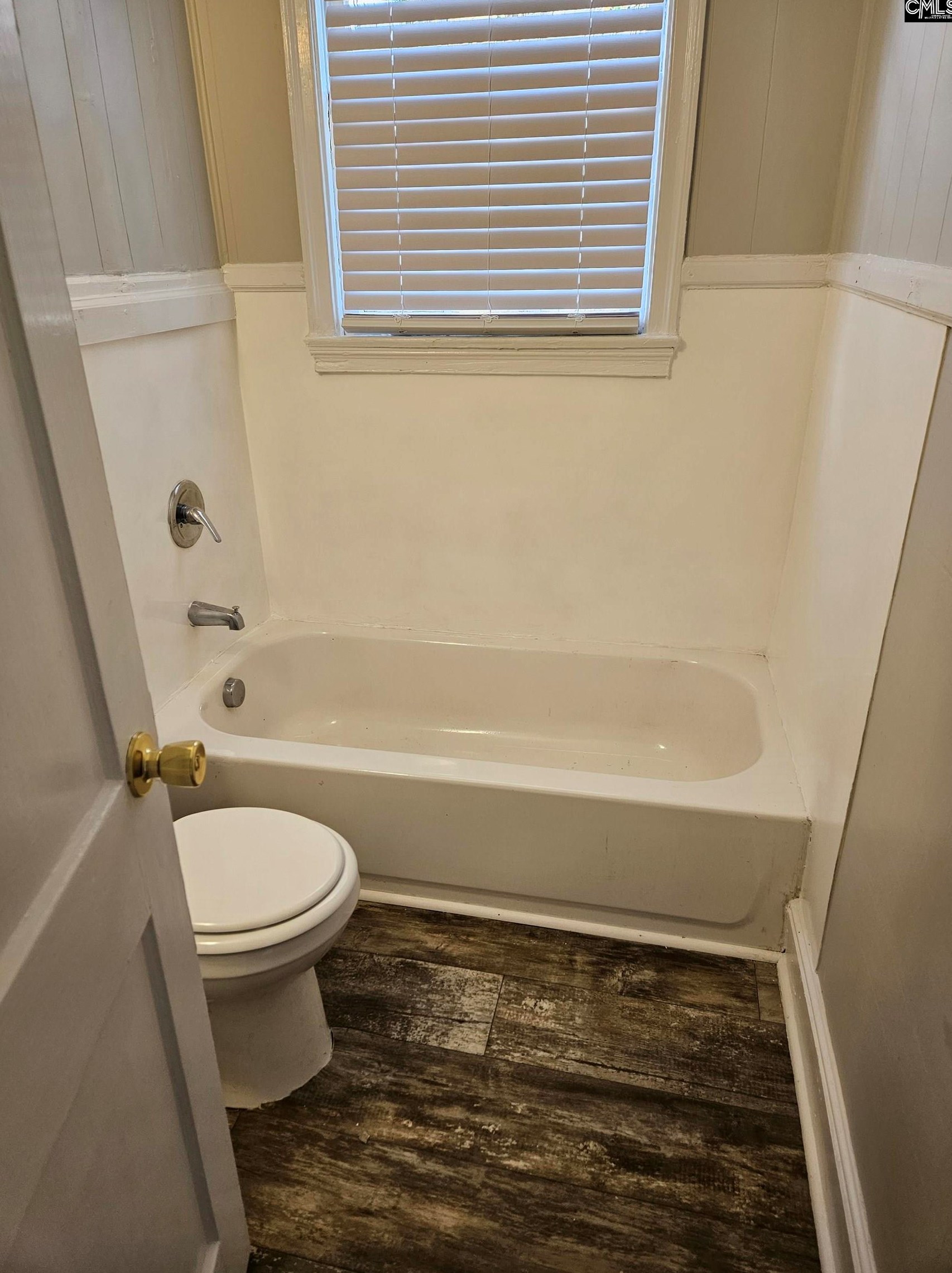 1825 English Ave, Columbia SC 29204-1402 exterior