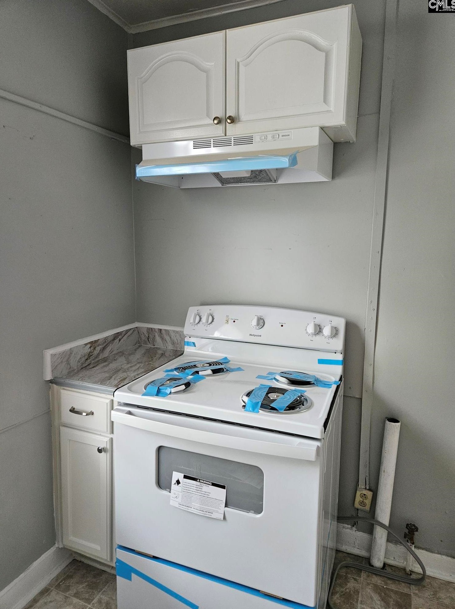 1825 English Ave, Columbia SC 29204-1402 exterior