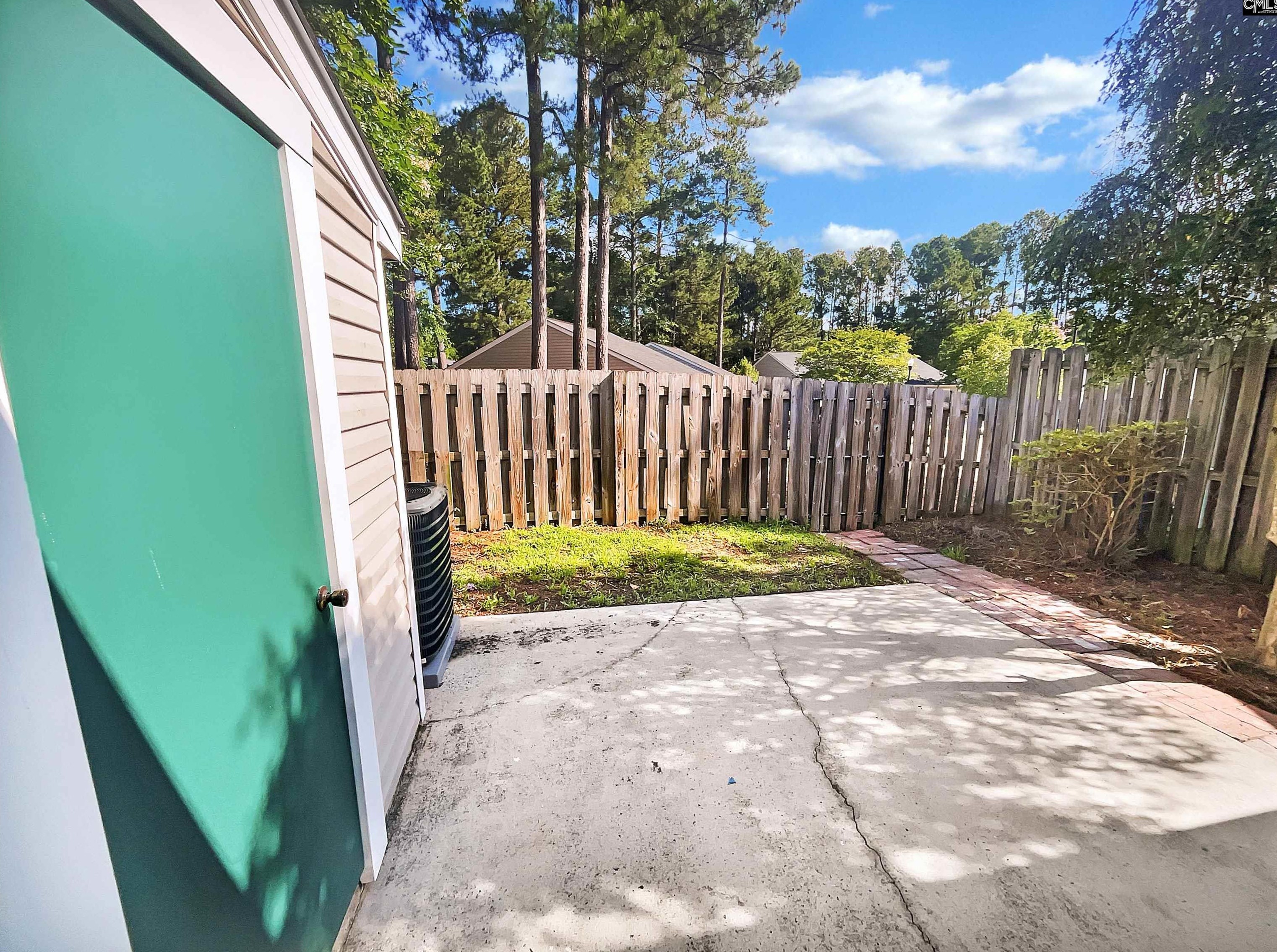 183 Tawny Br Rd, Columbia SC  29212-3527 exterior