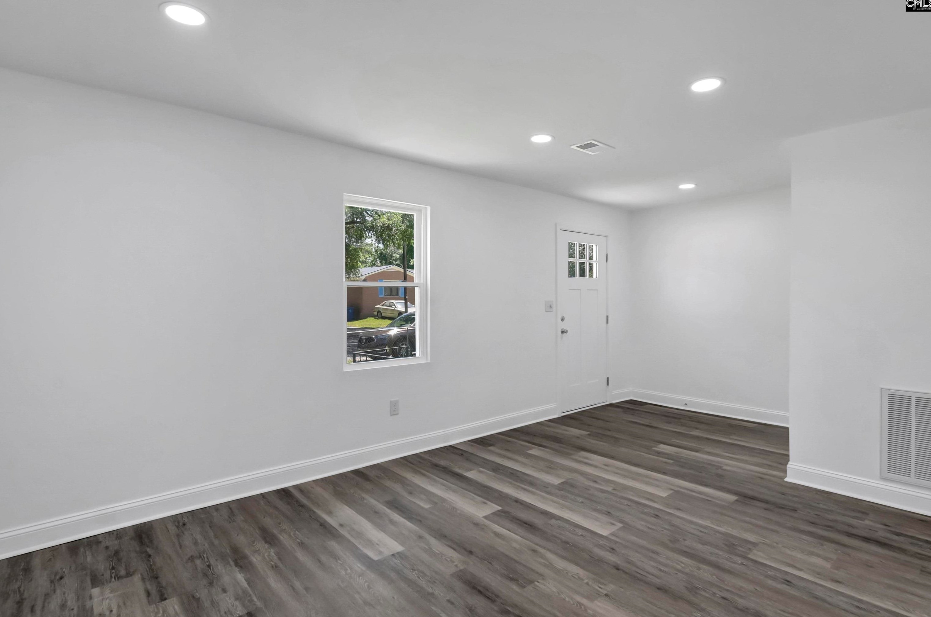 304 Isaac St, Columbia SC 29203-5023 exterior