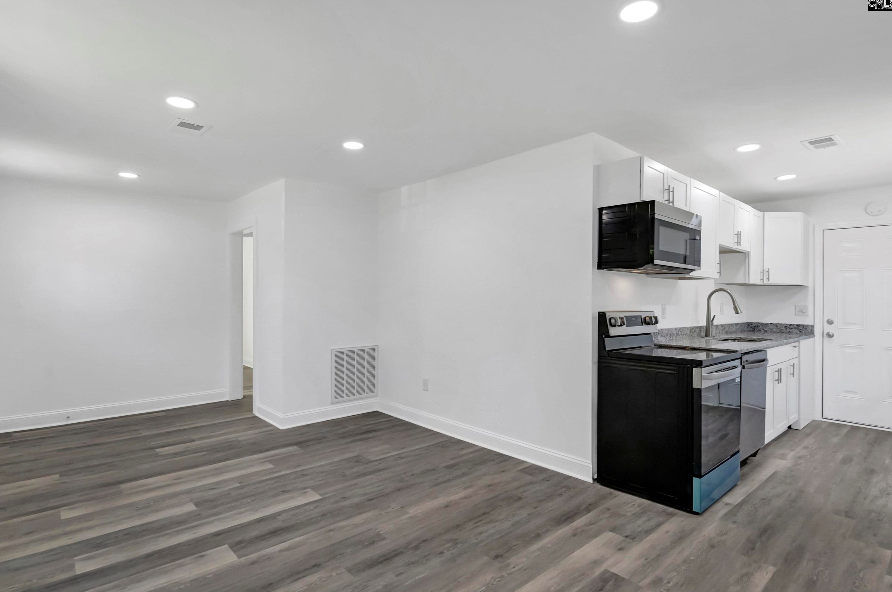 304 Isaac St, Columbia SC 29203-5023 exterior