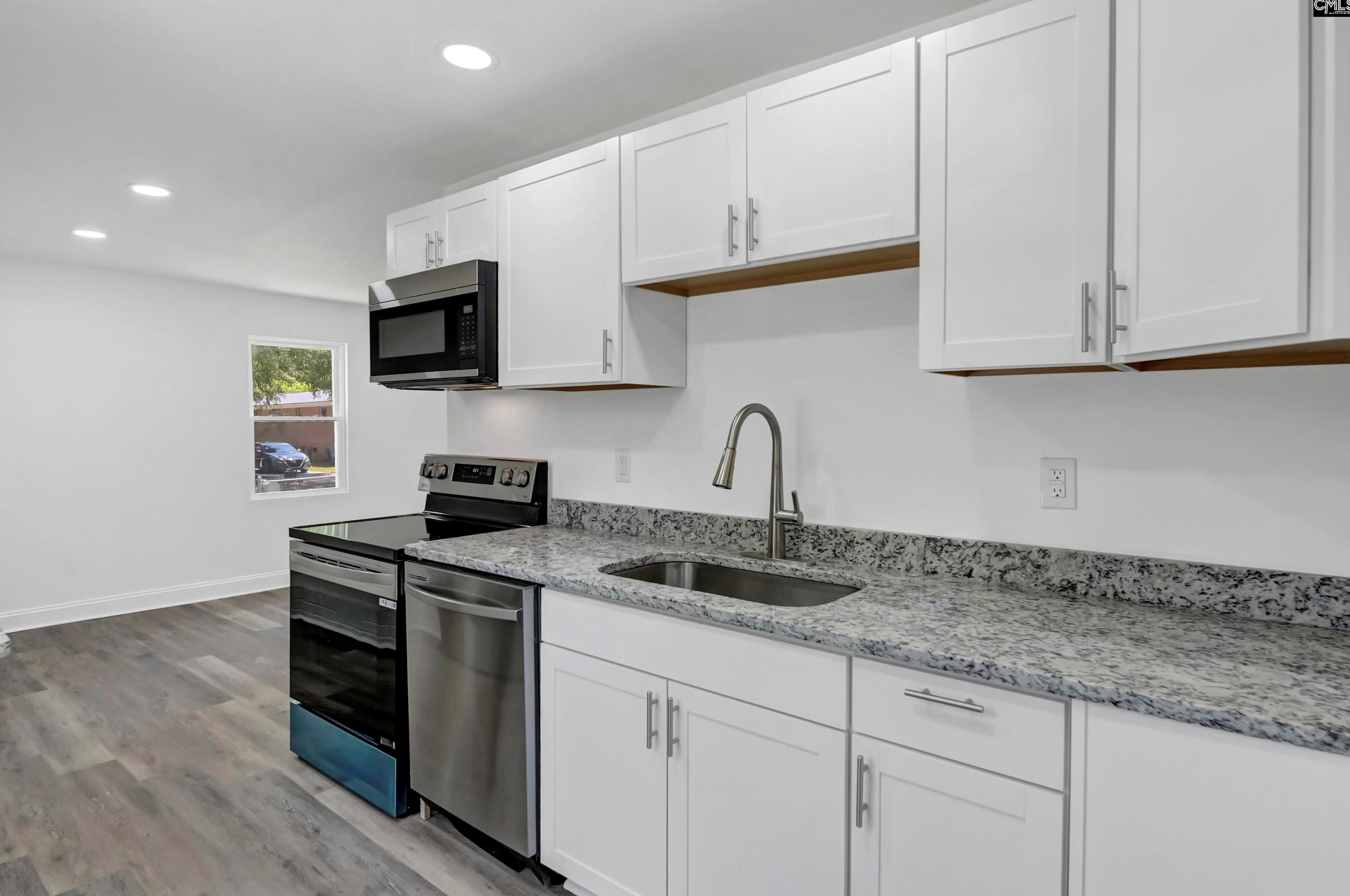 304 Isaac St, Columbia SC 29203-5023 exterior