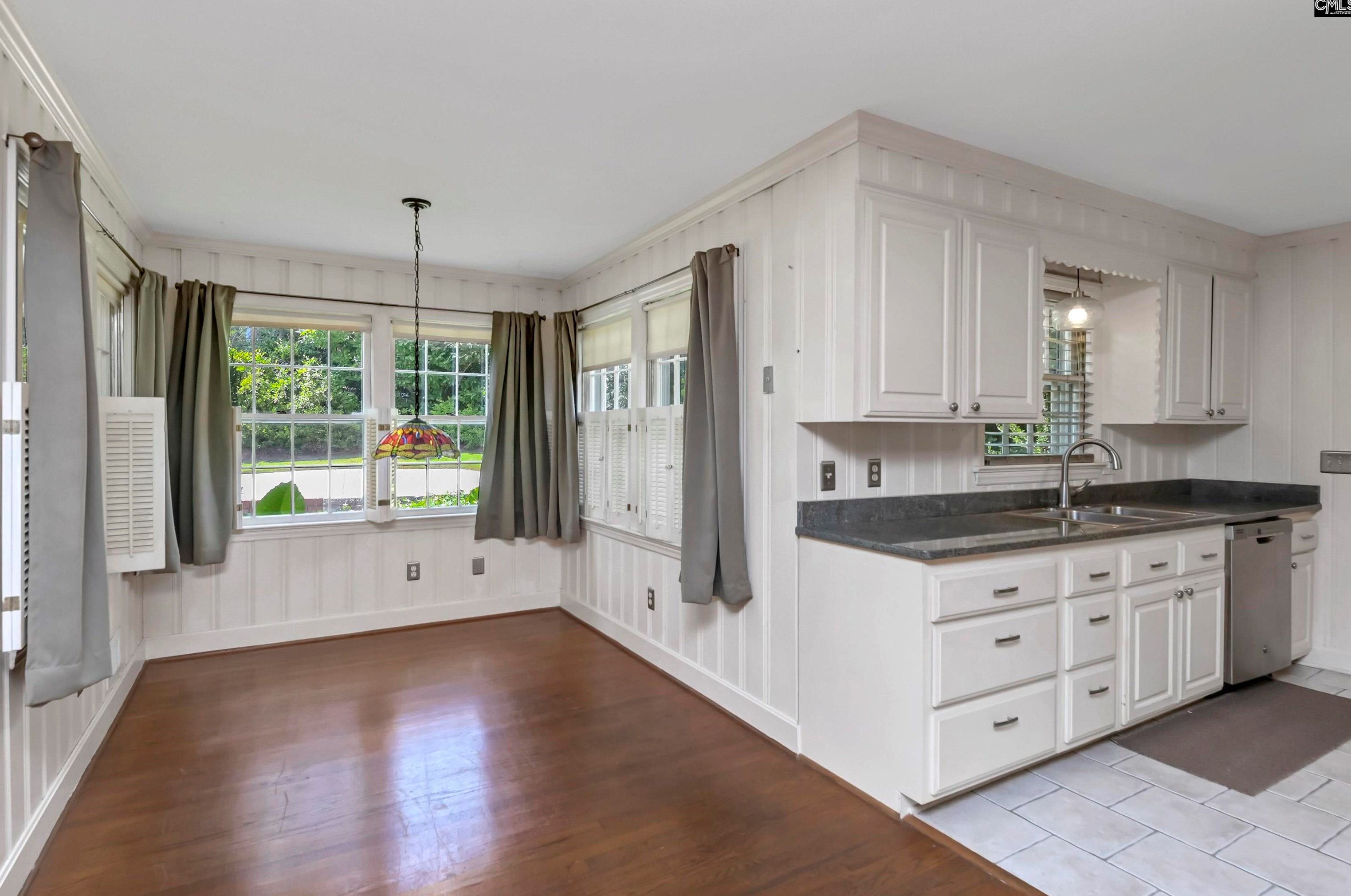 301 Leton Dr, Columbia SC 29210-4215 exterior