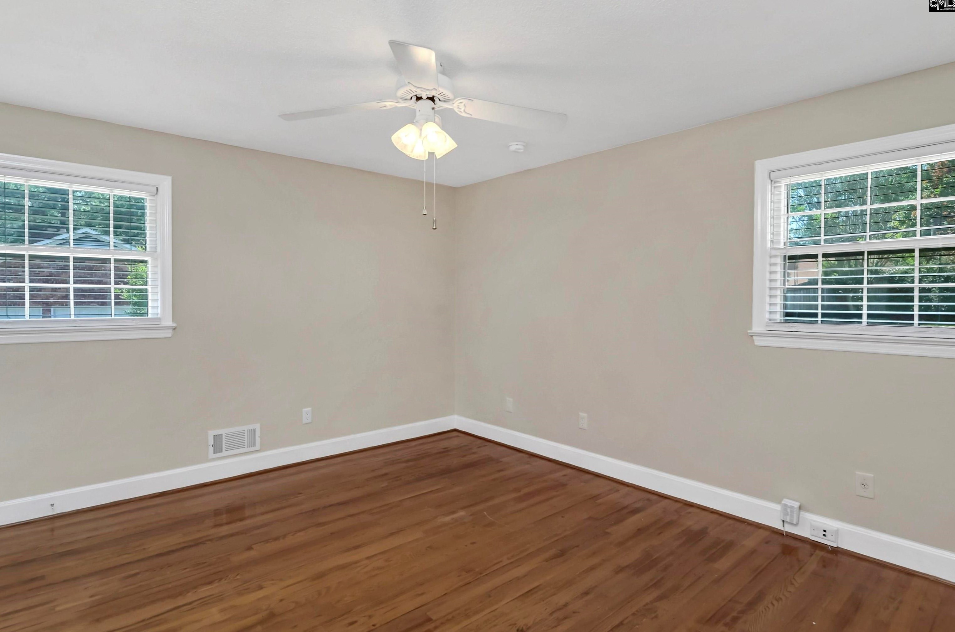 301 Leton Dr, Columbia SC 29210-4215 exterior