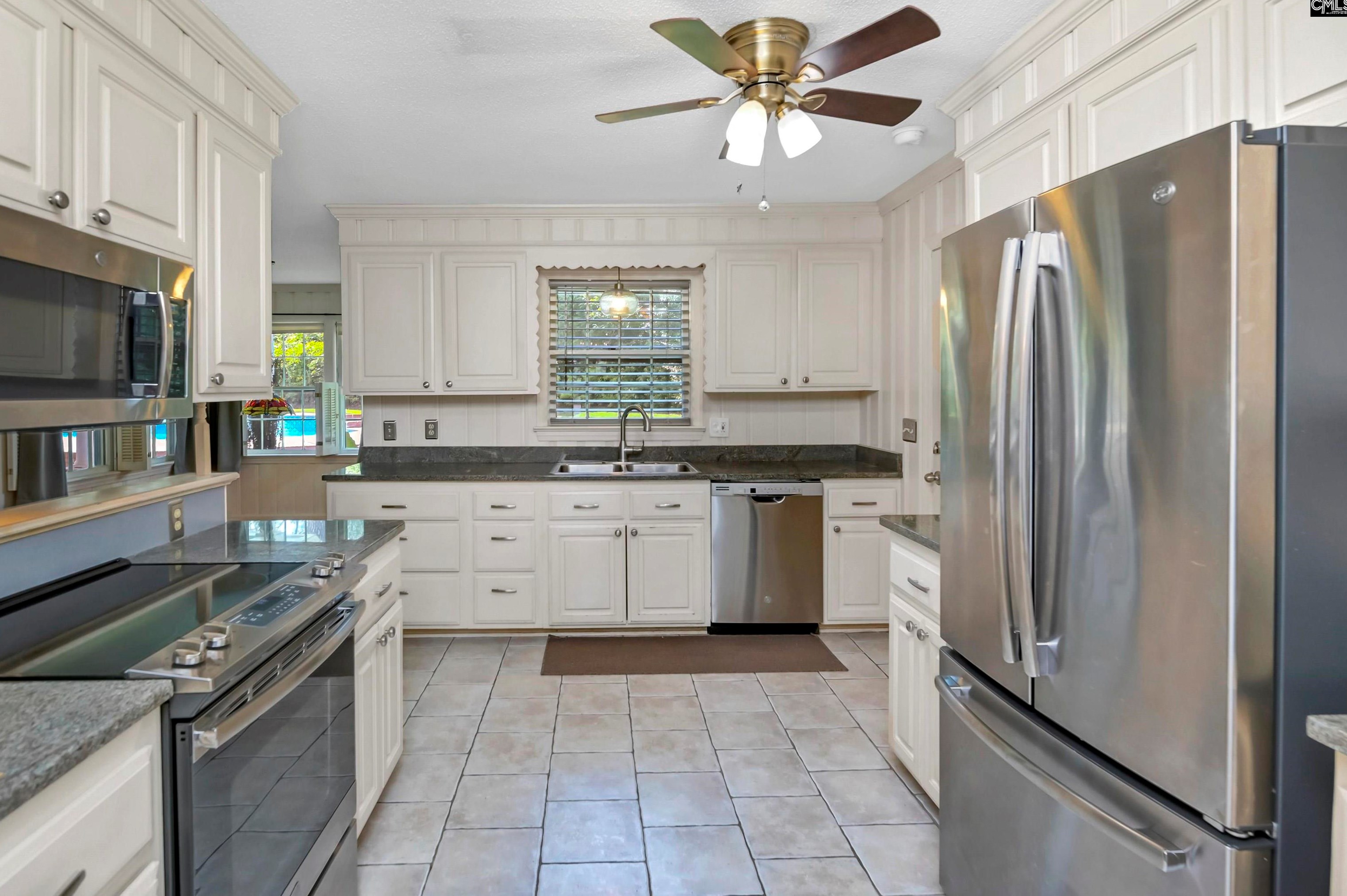 301 Leton Dr, Columbia SC 29210-4215 exterior