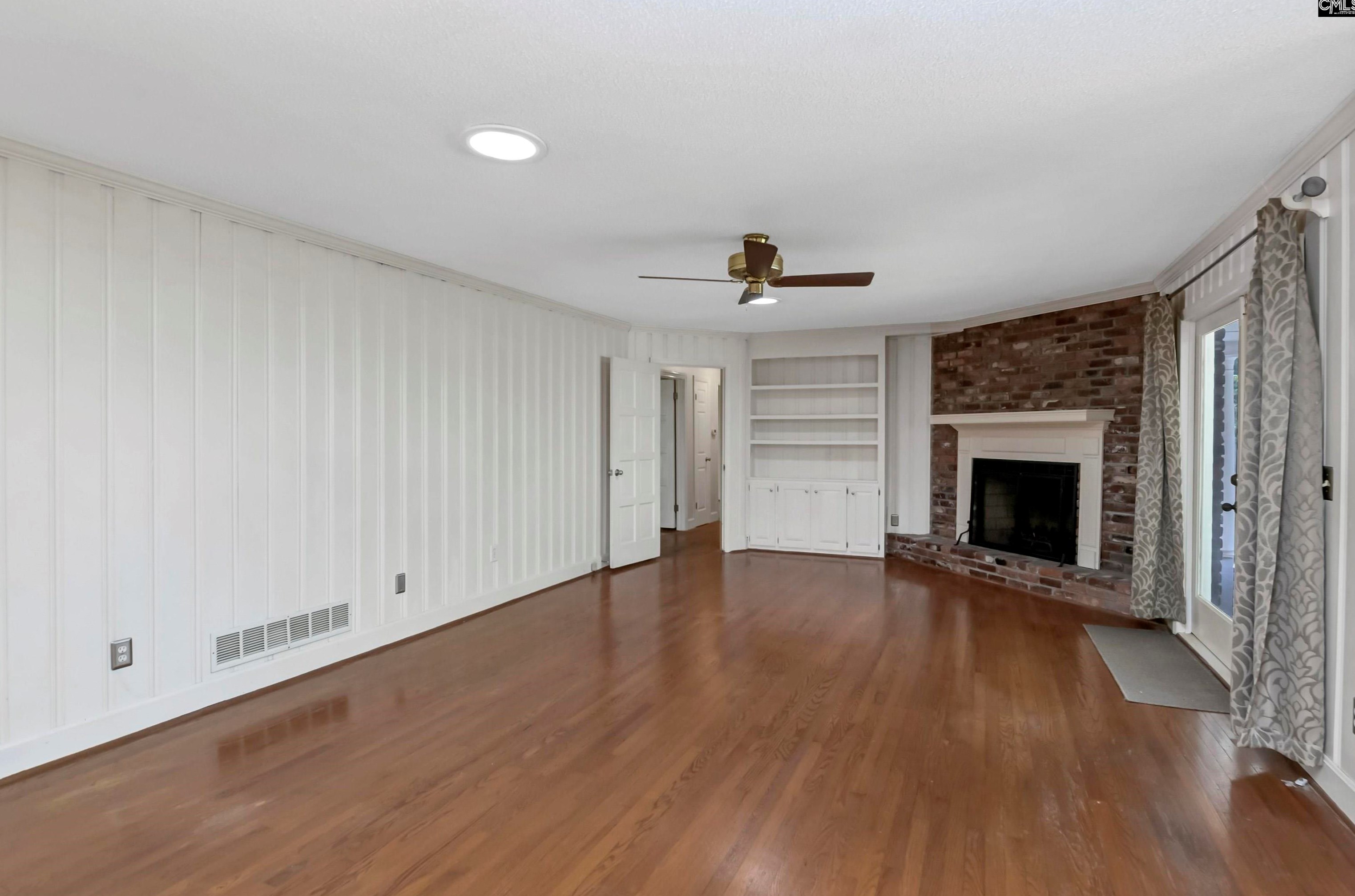 301 Leton Dr, Columbia SC 29210-4215 exterior