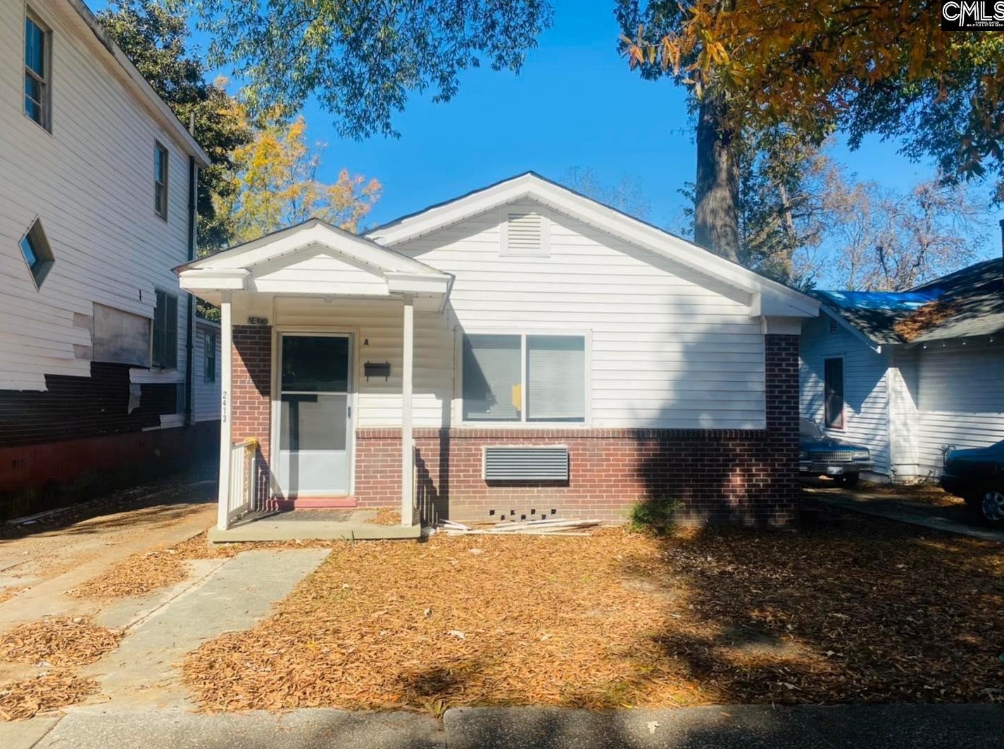 2413 Laurel St, Columbia SC 29201-2623 exterior