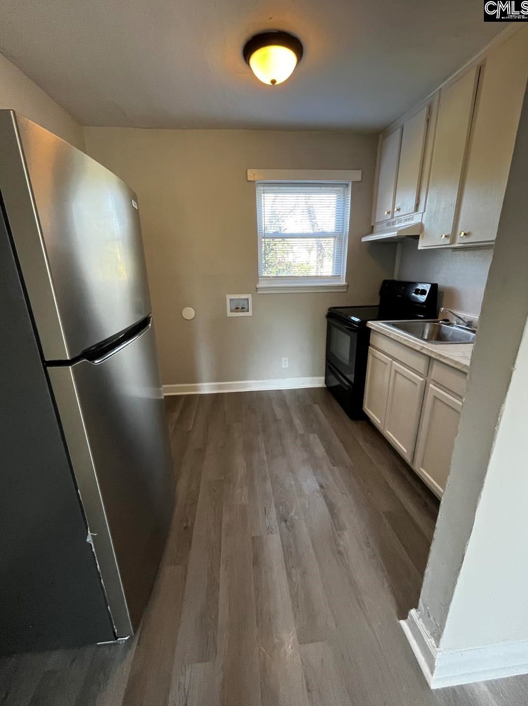 2413 Laurel St, Columbia SC 29201-2623 exterior