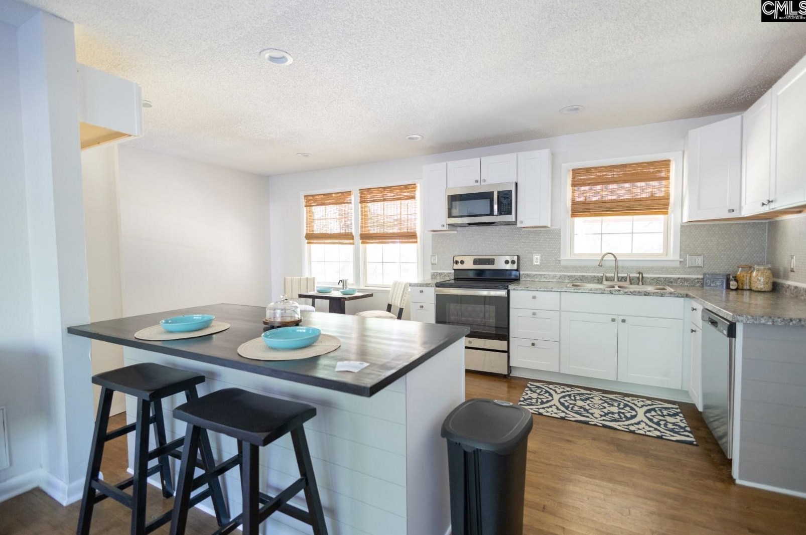 1916 Berkshire Dr, Columbia SC 29210-6841 exterior