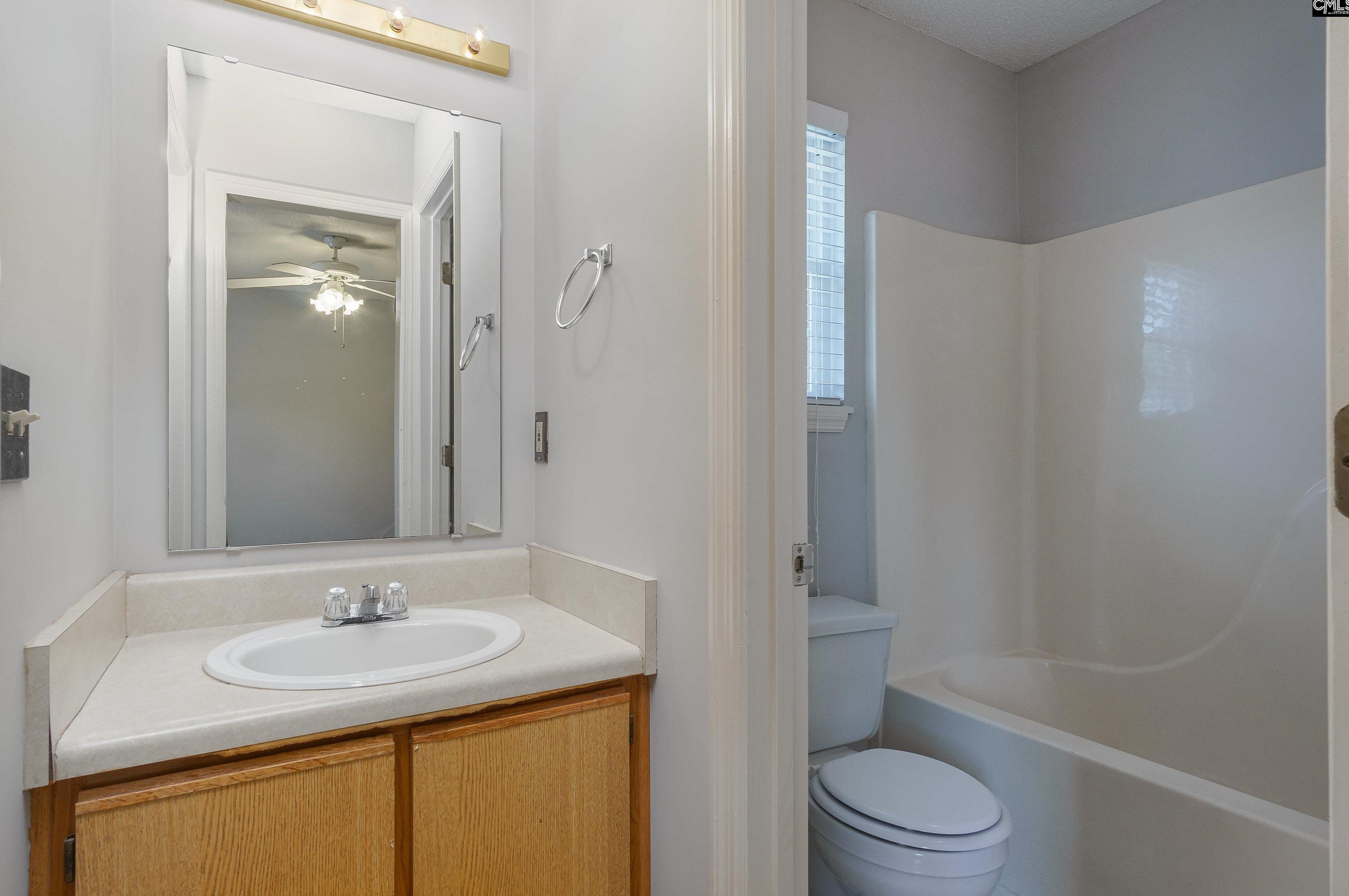 7 Colony Park Cir, Columbia SC  exterior