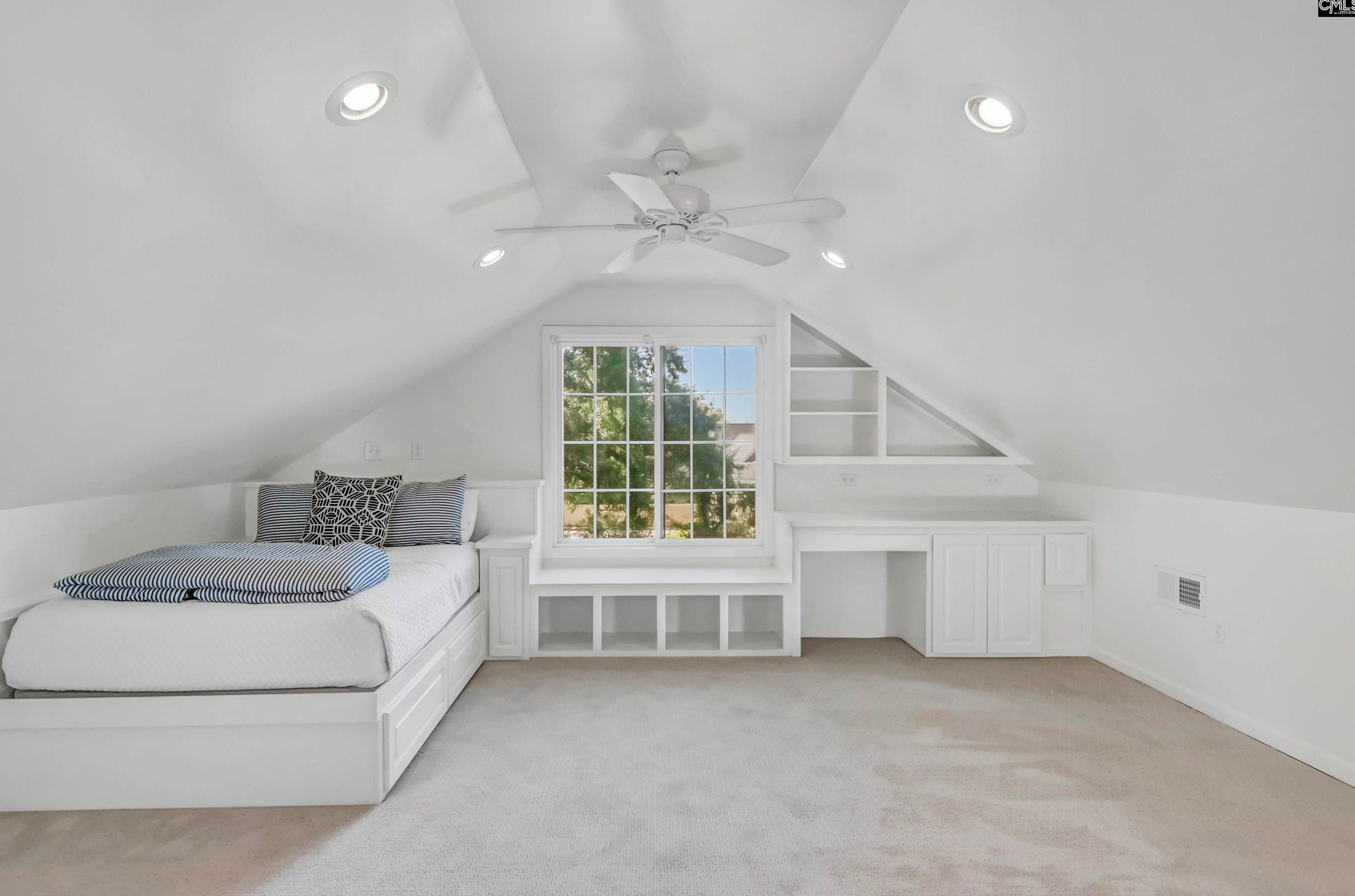 3604 Monroe St, Columbia SC 29205-3519 exterior