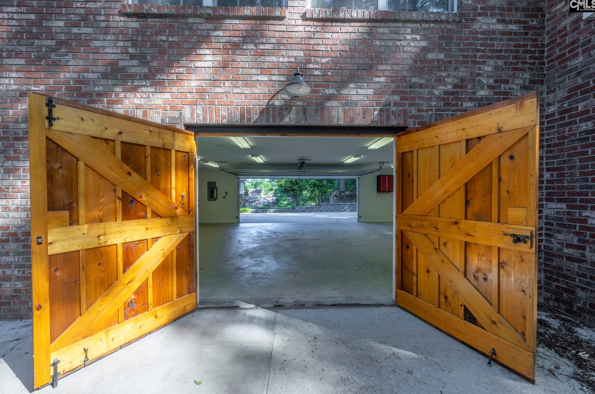 400 Lydgate Dr, Columbia SC 29210-4219 exterior