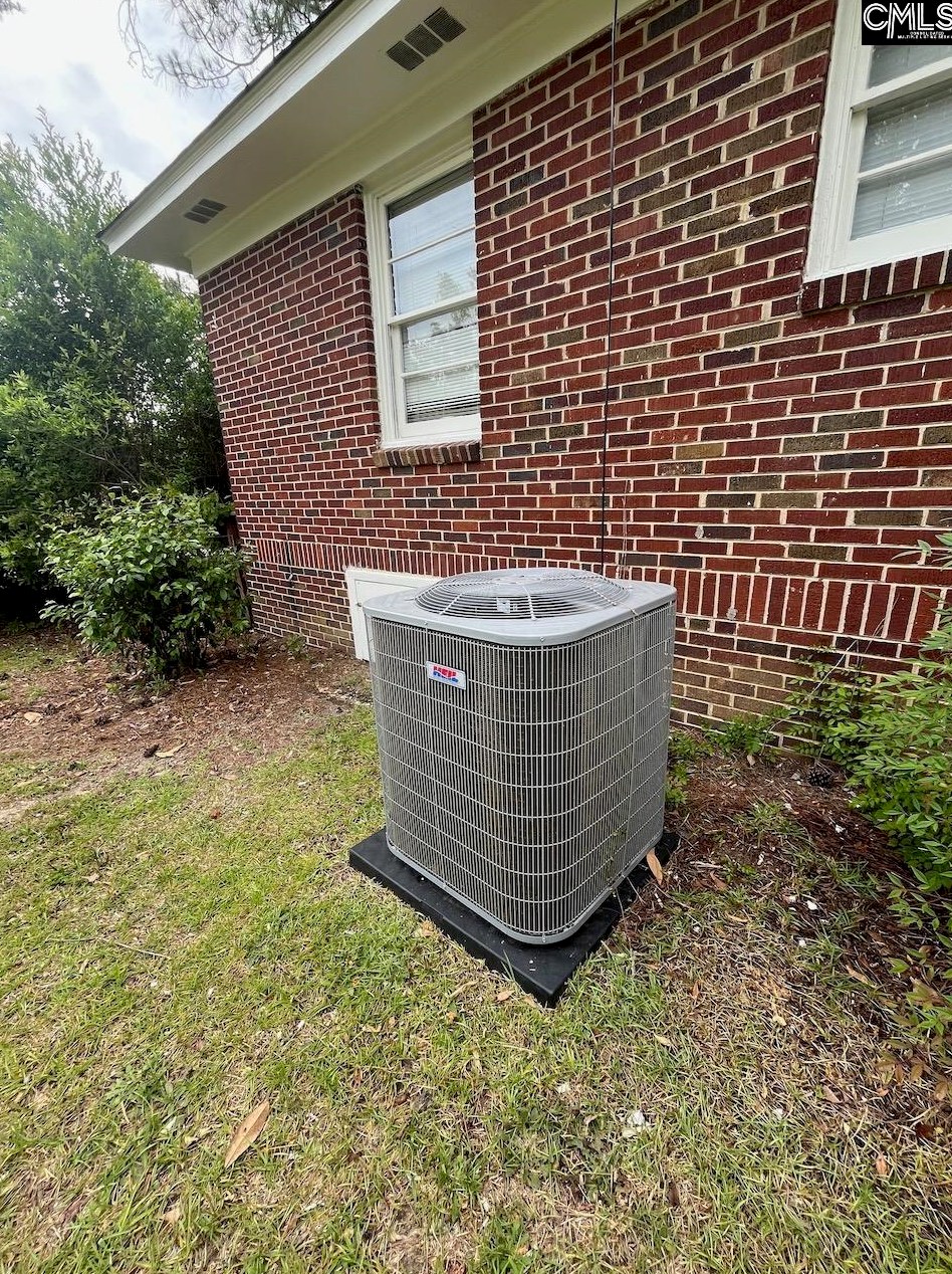 546 Byron Rd, Columbia SC 29209-2002 exterior