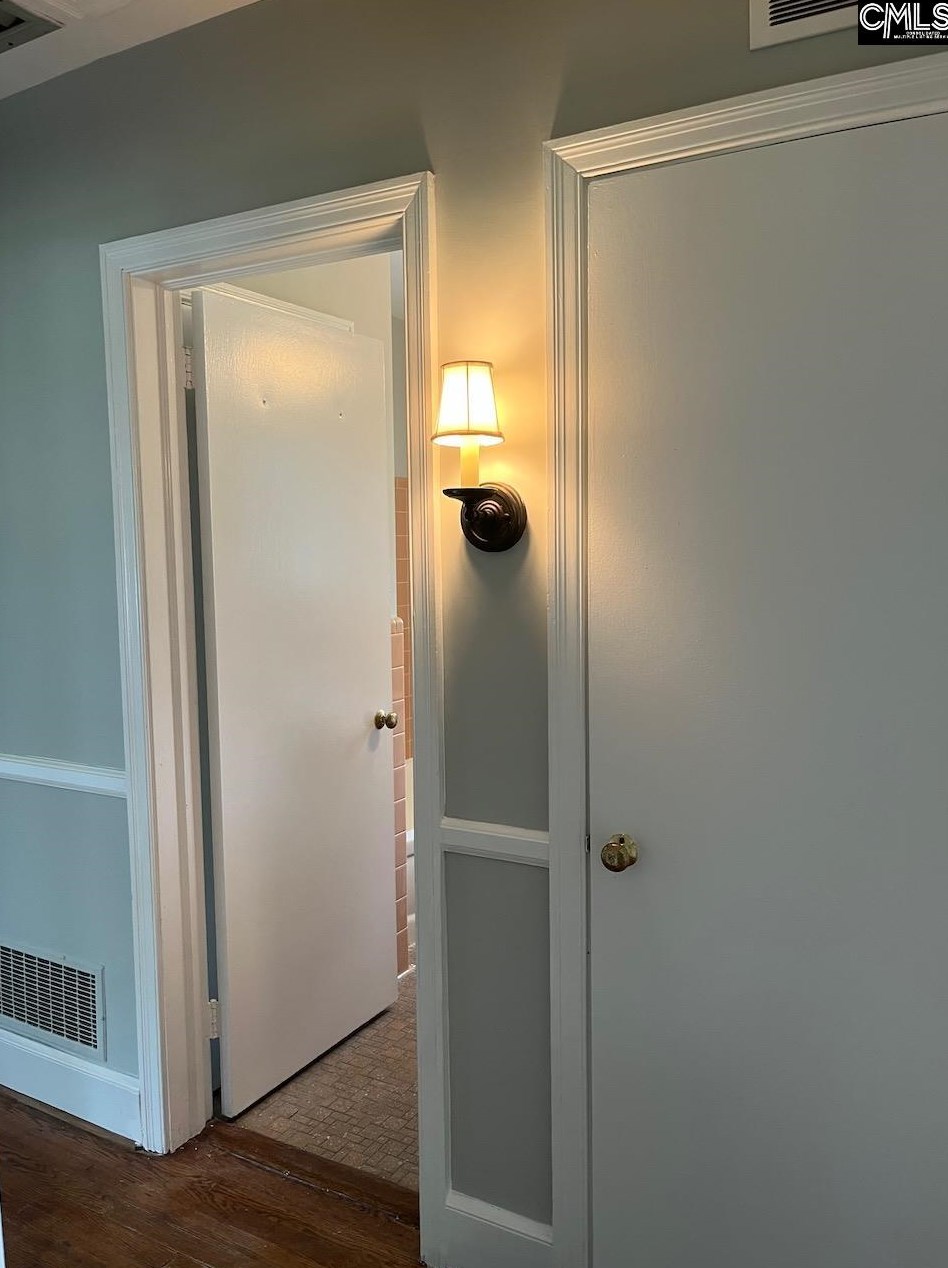 546 Byron Rd, Columbia SC 29209-2002 exterior