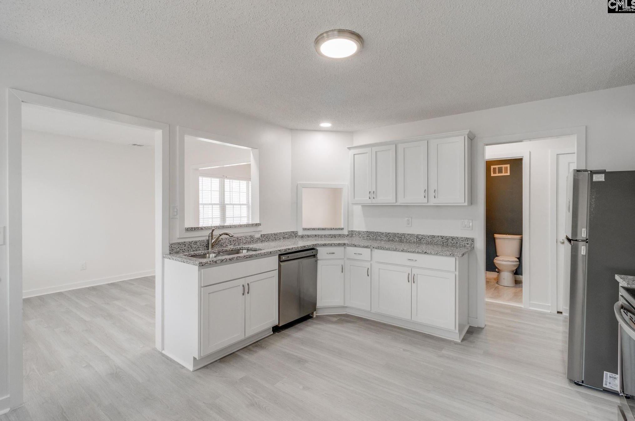 322 Coulter Pne Ln, Columbia SC 29229-9519 exterior