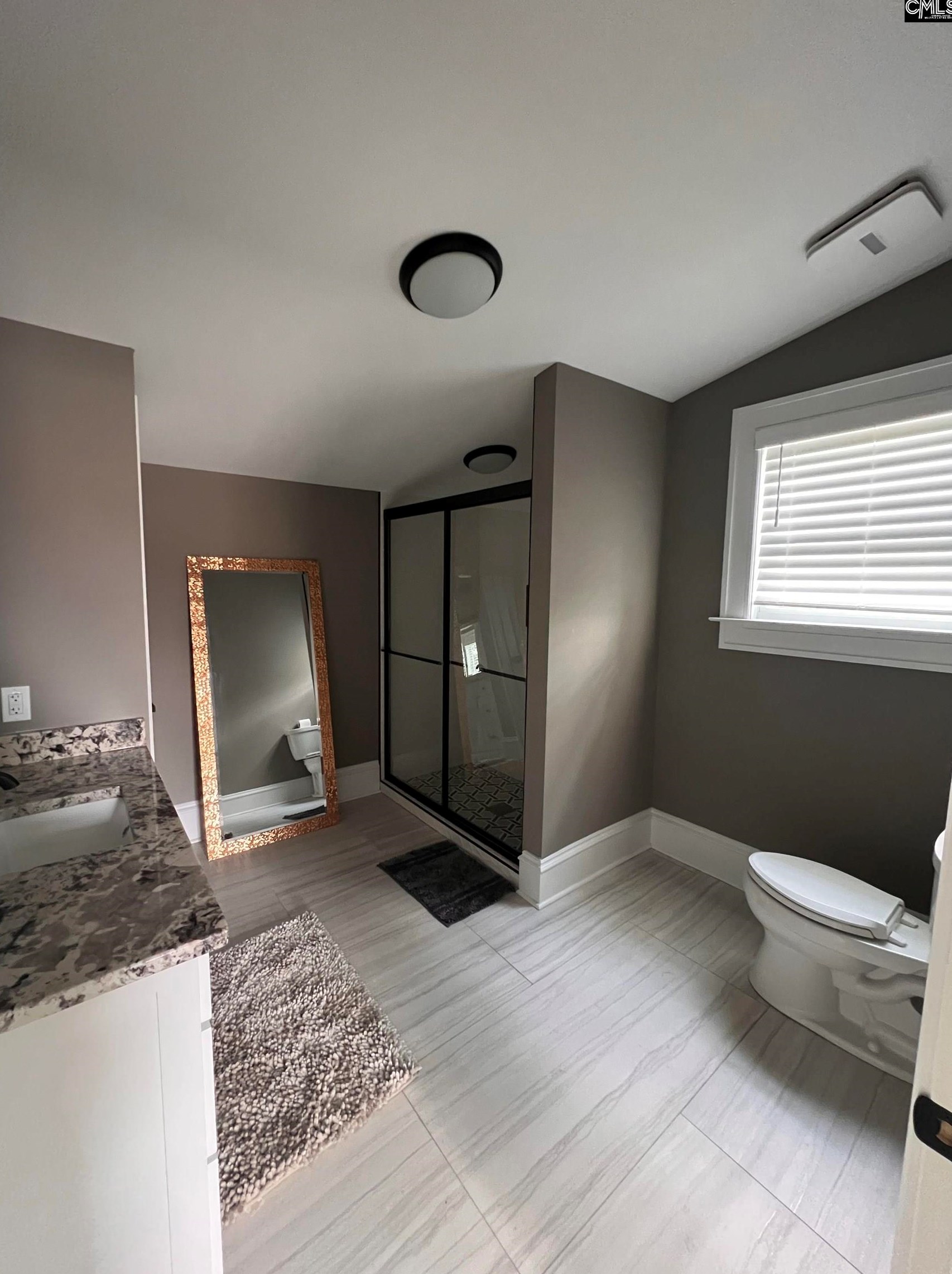 1028 Bryan St, Columbia SC 29201-2137 exterior