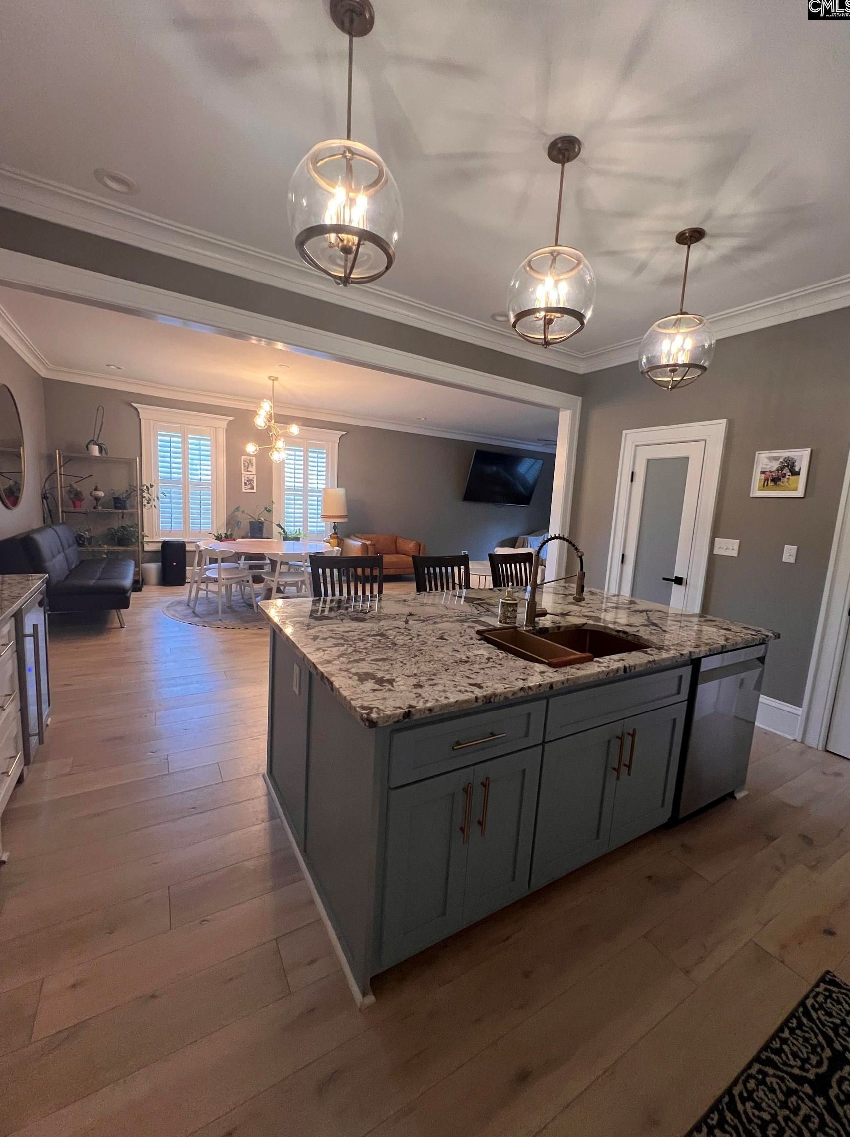 1028 Bryan St, Columbia SC 29201-2137 exterior