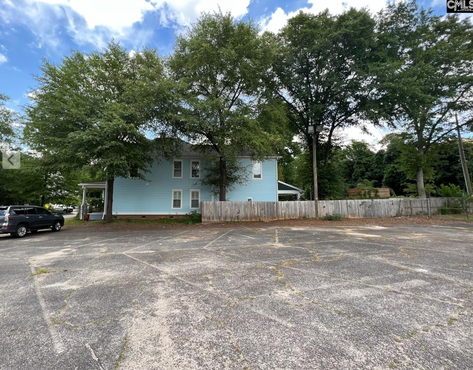 1028 Bryan St, Columbia SC 29201-2137 exterior