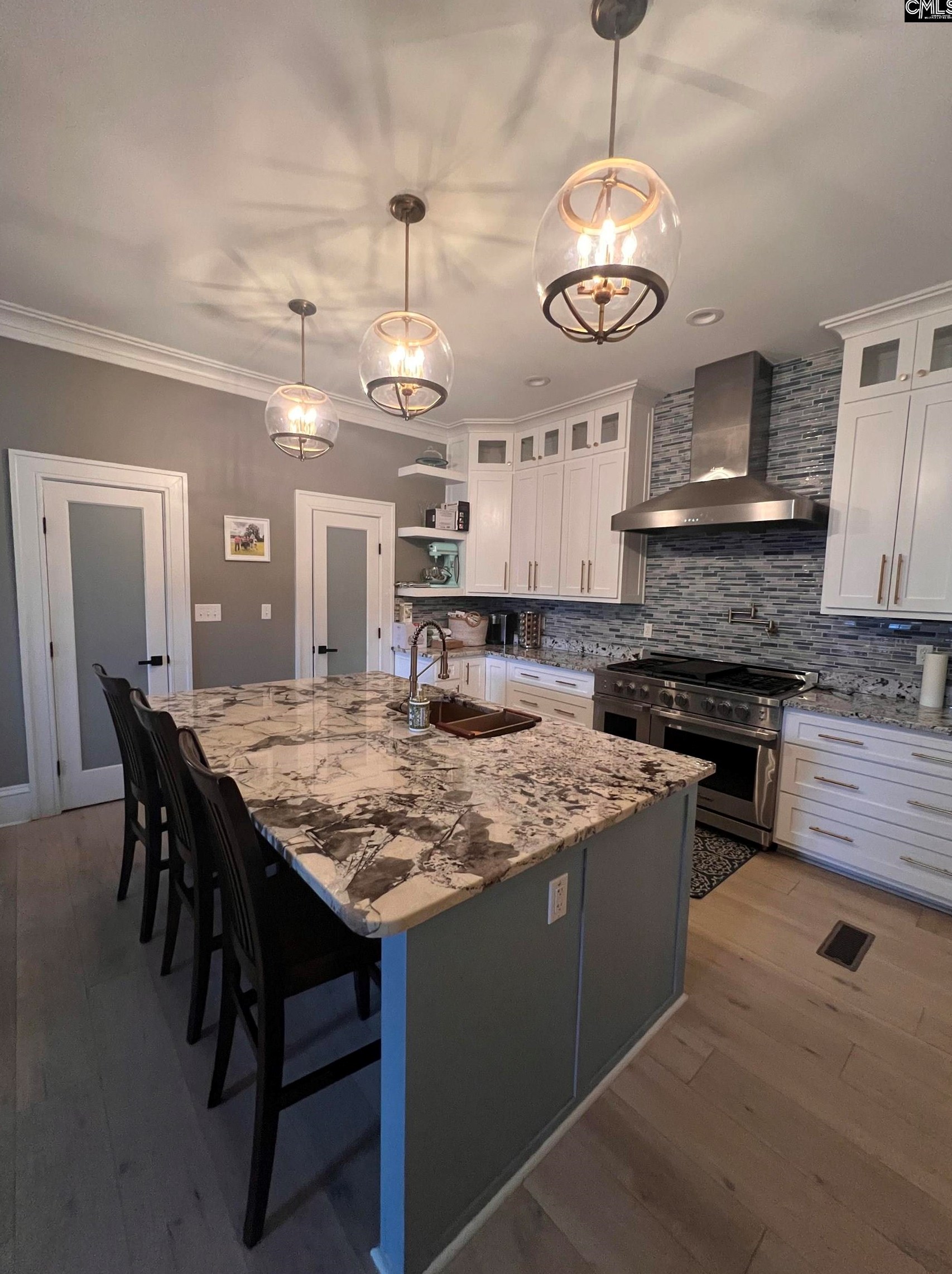 1028 Bryan St, Columbia SC 29201-2137 exterior