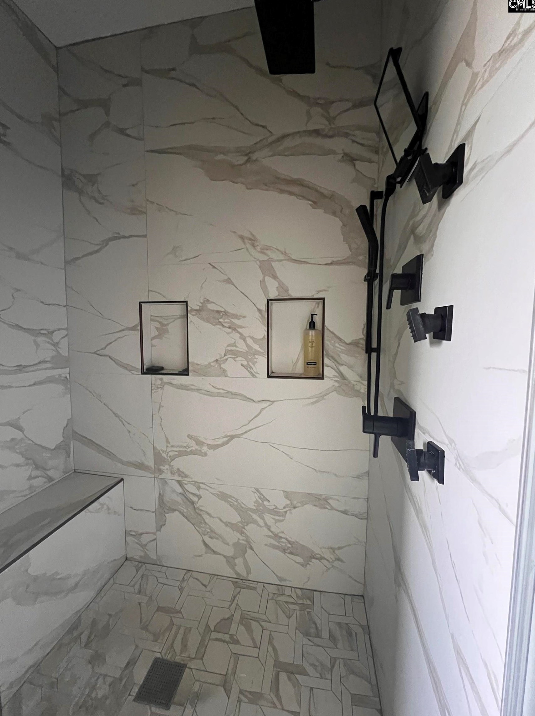 1028 Bryan St, Columbia SC 29201-2137 exterior