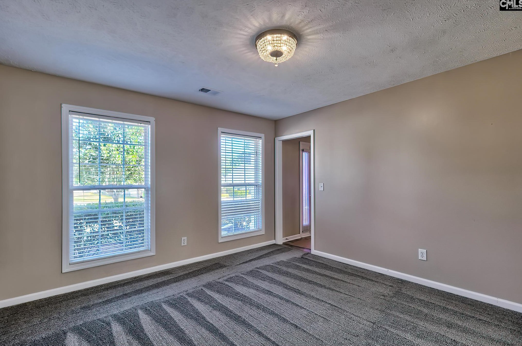 121 Grandview Cir, Columbia SC 29229-9563 exterior