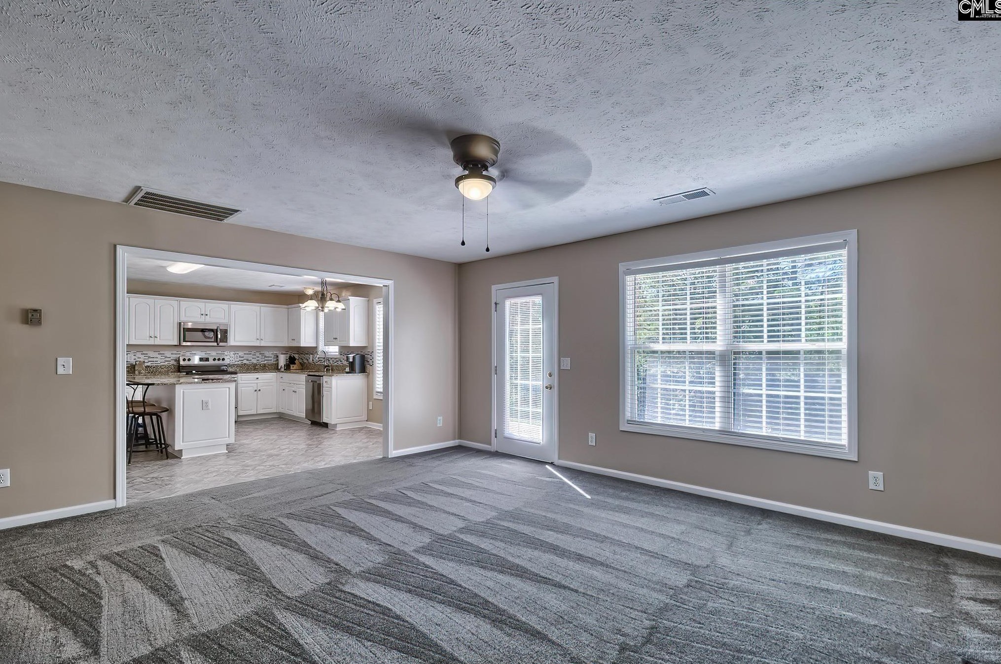 121 Grandview Cir, Columbia SC 29229-9563 exterior