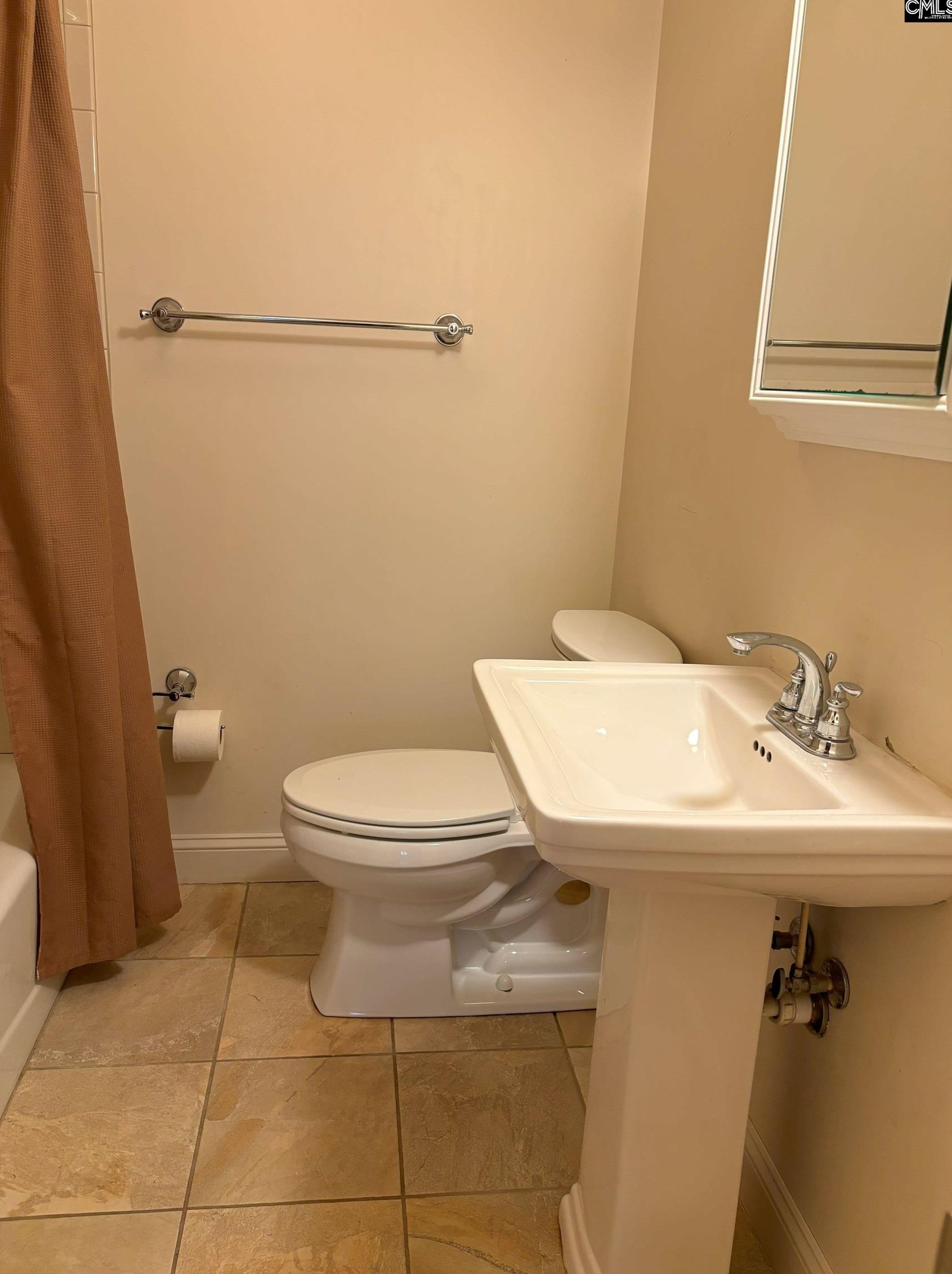 1337 Sunnyside Dr, Columbia SC 29204-3365 exterior