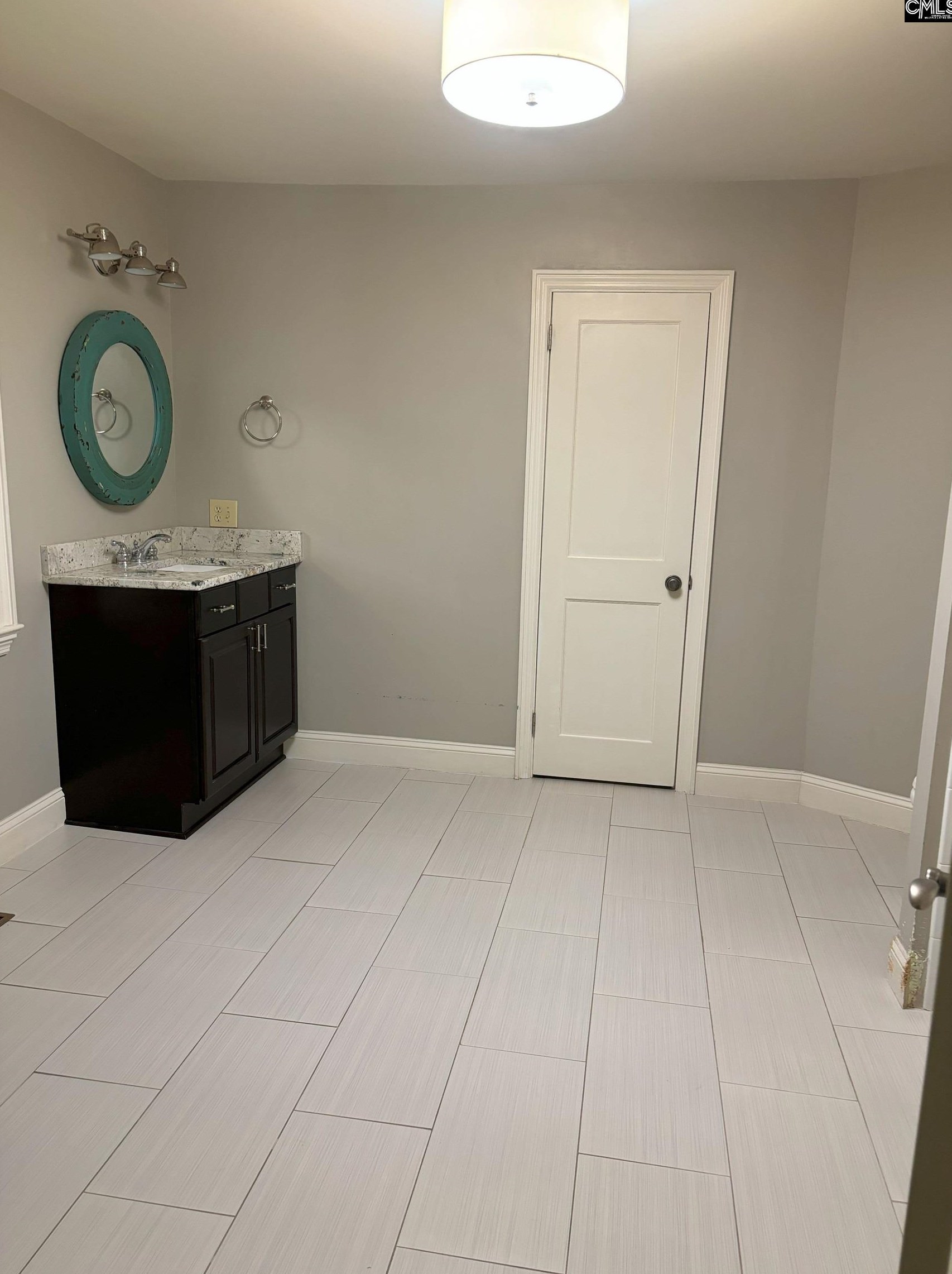 1337 Sunnyside Dr, Columbia SC 29204-3365 exterior