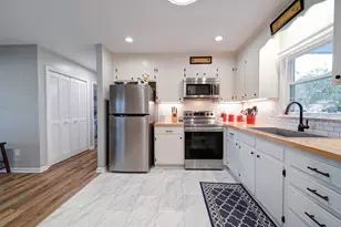 22 Garden Spot Rd, Camden, SC 29020 - Photo 7