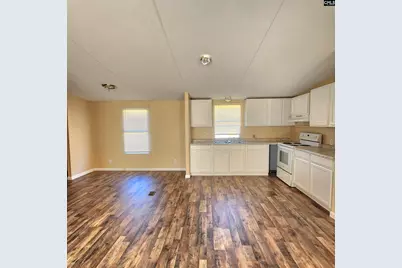 619 Franway Drive, Darlington, SC 29532 - Photo 3