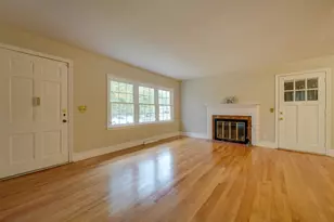 1010 Laurens St, Camden, SC 29020 - Photo 3