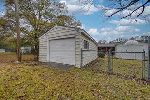 1010 Laurens St, Camden, SC 29020 - Photo 35