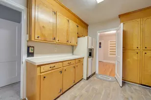 1010 Laurens St, Camden, SC 29020 - Photo 11