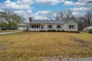 1010 Laurens St, Camden, SC 29020 - Photo 1