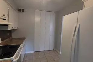 23 Cavalier Ct A, Columbia, SC 29205 - Photo 11