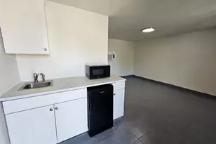 2322 Two Notch Rd, Columbia, SC 29204 - Photo 7