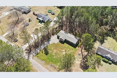 106 Foxcroft Drive, Greenwood, SC 29649 - Photo 3