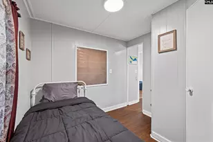 1386 Hobbs Dr, Summerton, SC 29148 - Photo 19