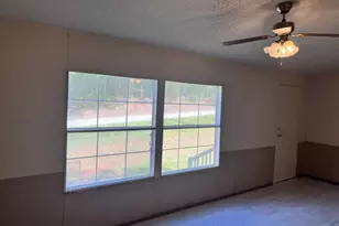 6726 E Peach Rd, Ridgeway, SC 29130 - Photo 15