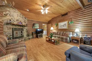 560 Harmon Rd, Hopkins, SC 29061 - Photo 5