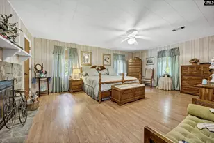 560 Harmon Rd, Hopkins, SC 29061 - Photo 17