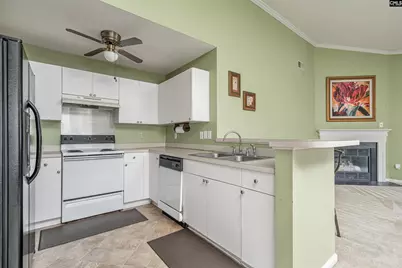 225 E Lake Trail, Columbia, SC 29209 - Photo 11