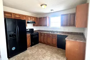 100 Battery Creek Dr, Gaston, SC 29053 - Photo 3