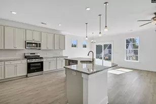 624 Thunder Gulch Ave, Lexington, SC 29073 - Photo 5